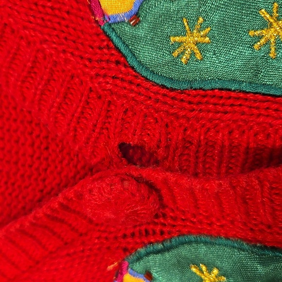 VTG. NUTCRACKER SLEEVELESS BUTTON-UP CHRISTMAS VEST. ORNAMENTS. SIZE LARGE. - Picture 6 of 10